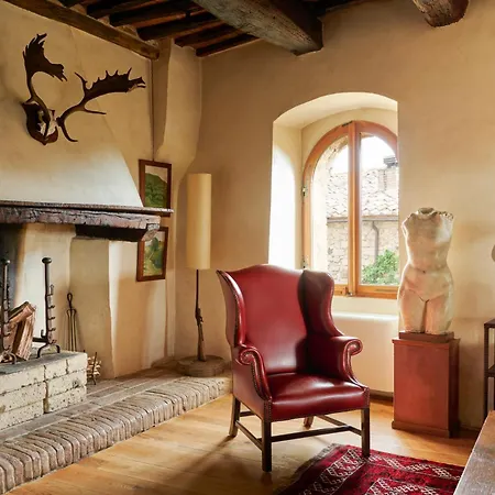Farm stay Castello Di Vicarello Sasso d'Ombrone