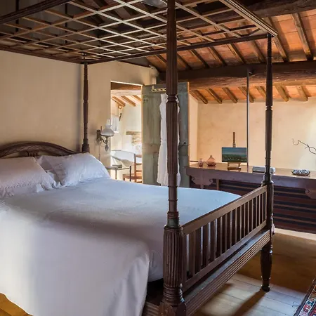 Farm stay Castello Di Vicarello Sasso d'Ombrone