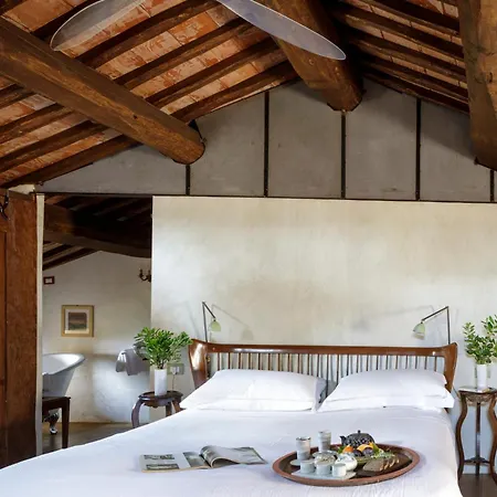 Farm stay Castello Di Vicarello