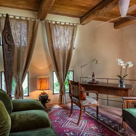 Castello Di Vicarello Farm stay *