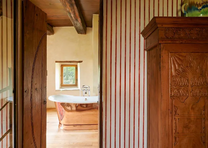 Castello Di Vicarello *